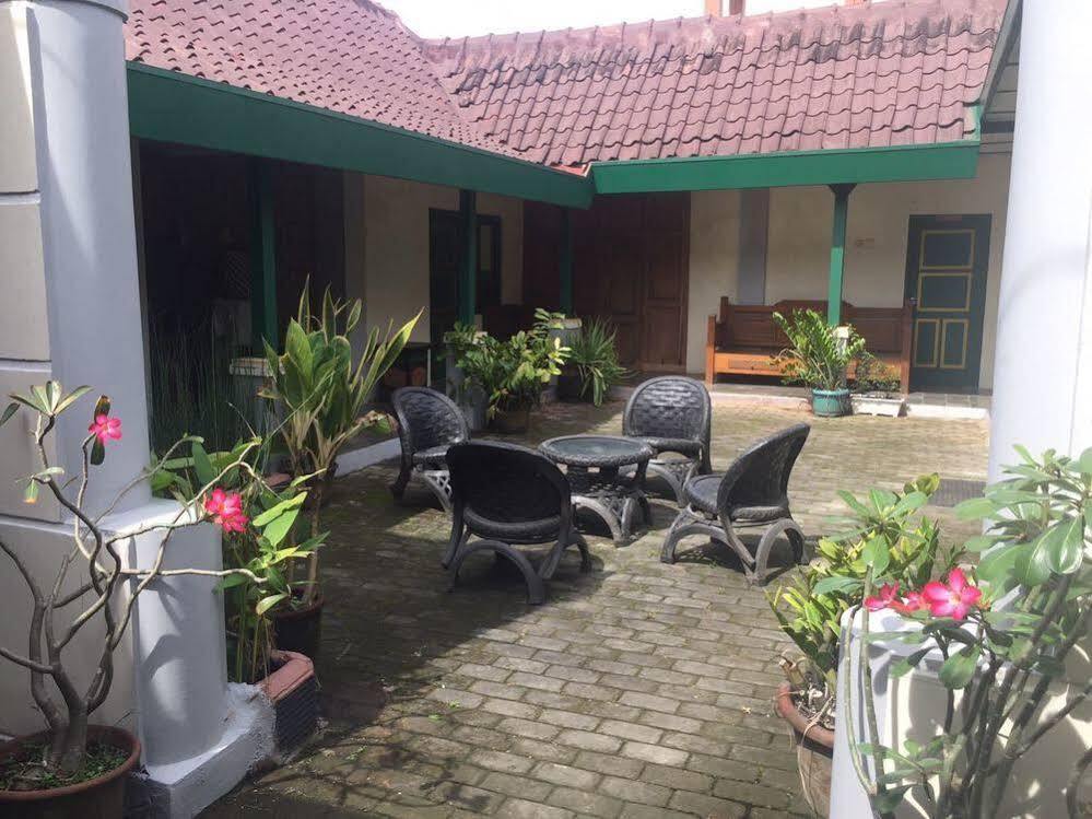 Pamularsih Homestay Yogyakarta Extérieur photo